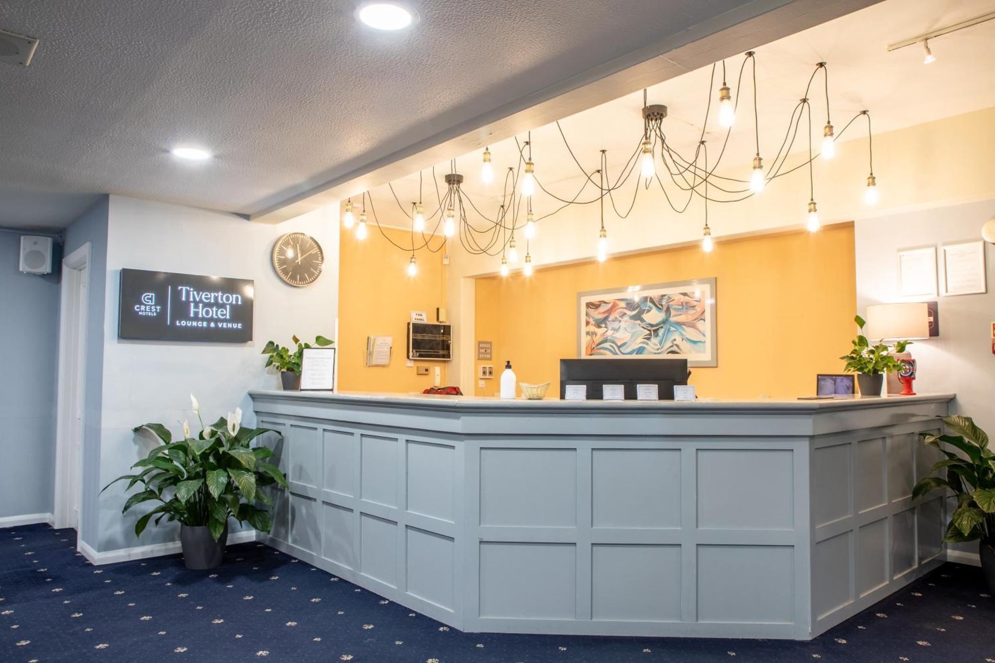 Lounge & Venue Тивертон