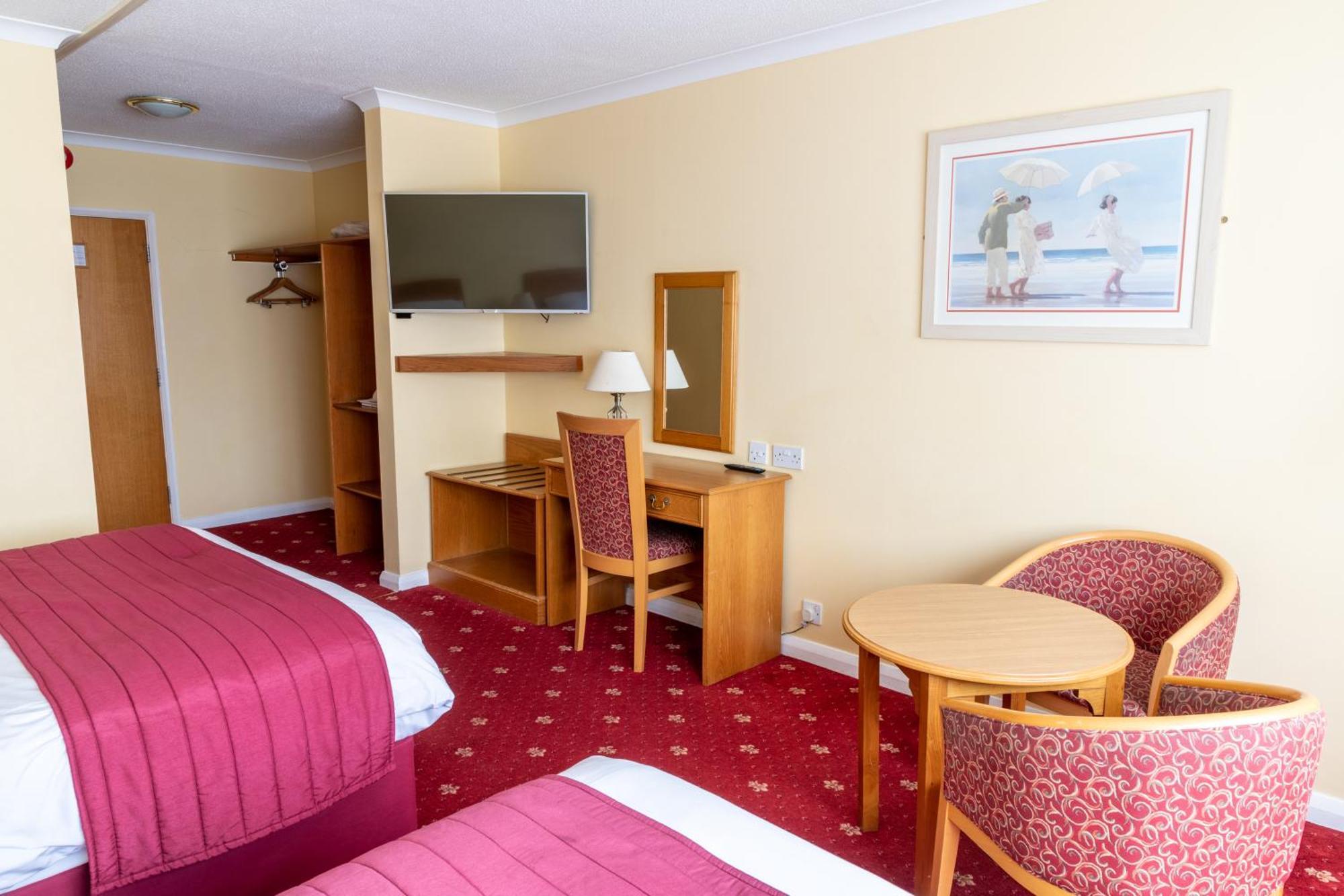 Lounge & Venue 3*