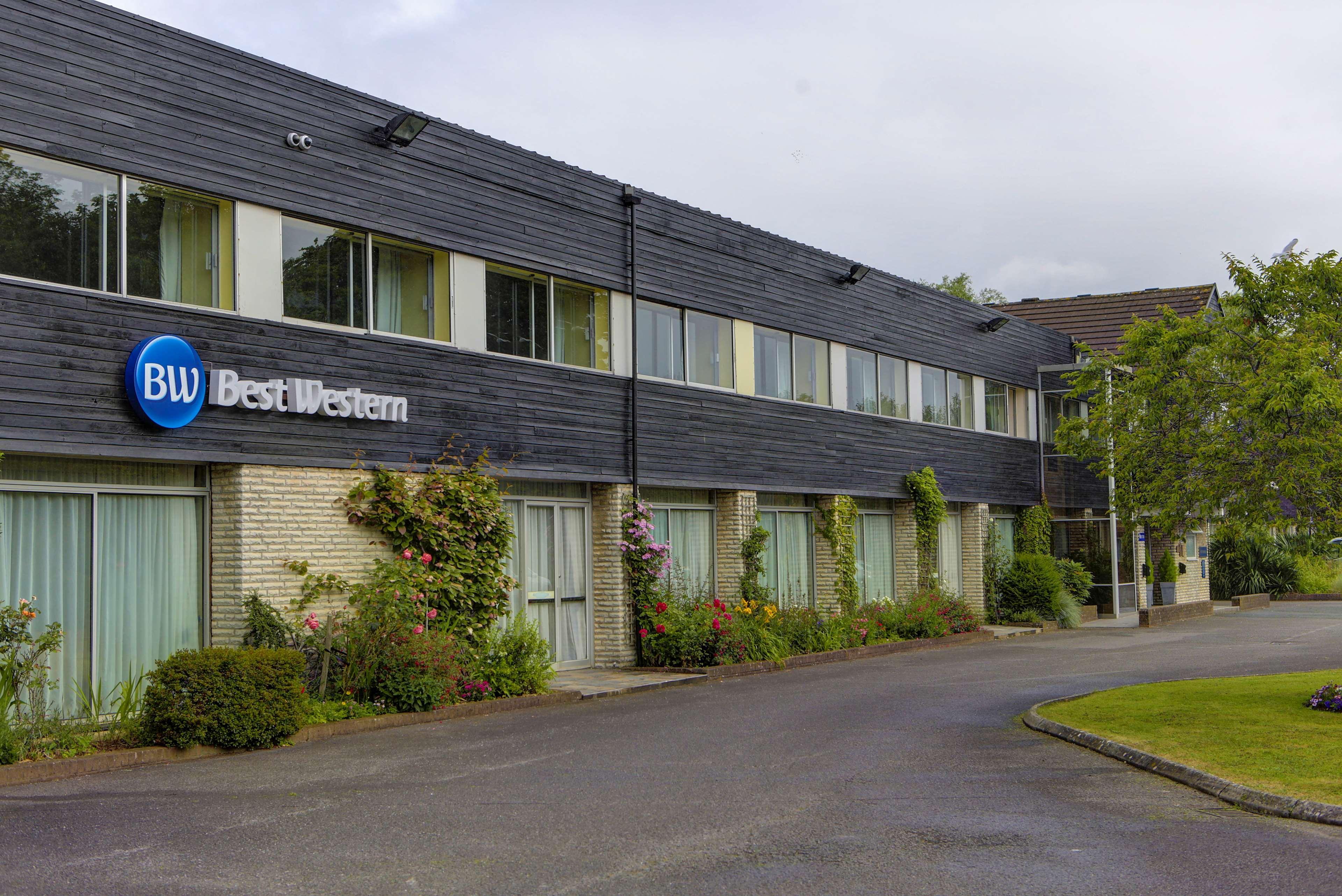 Lounge & Venue Hotel