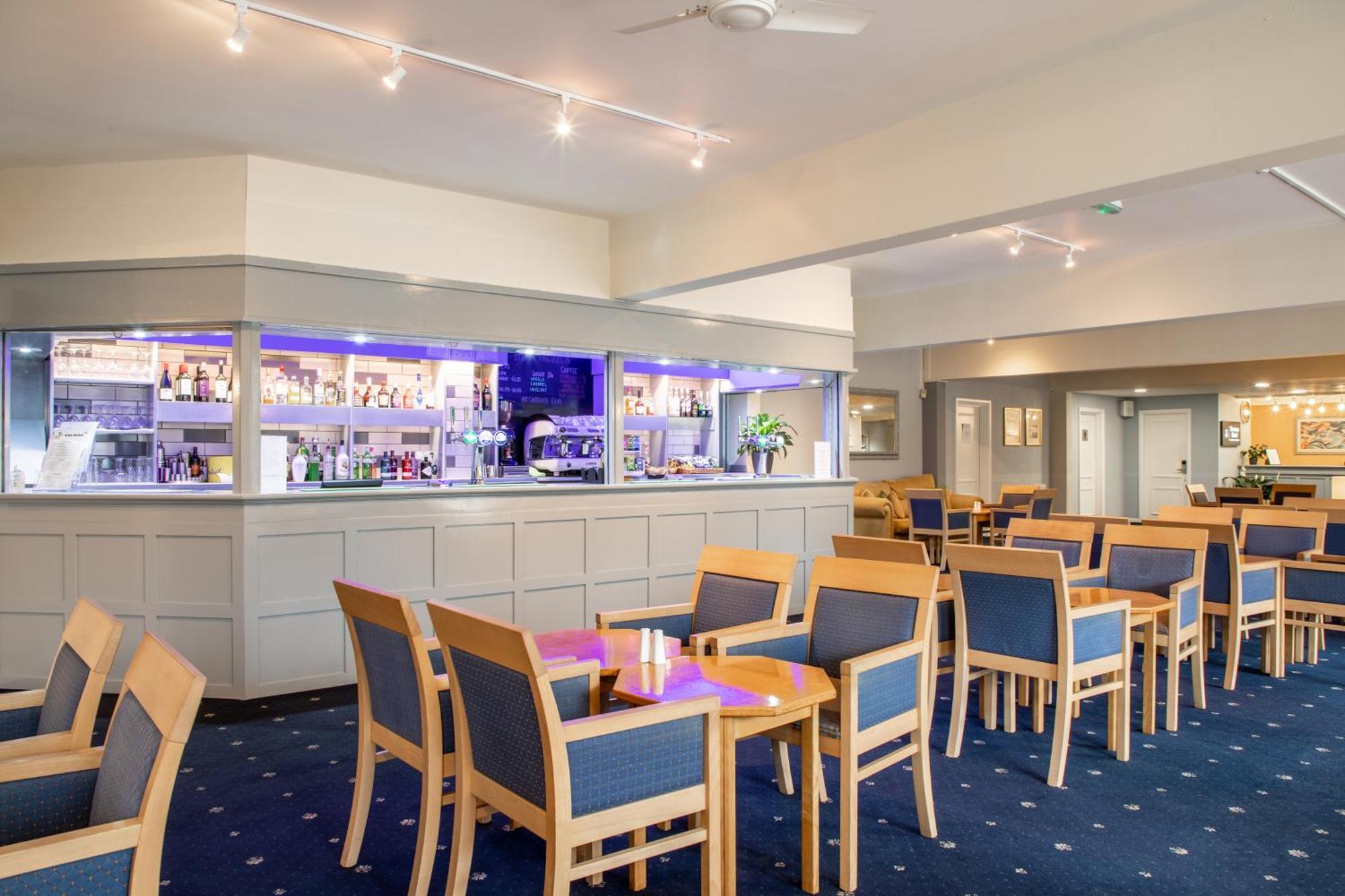 Lounge & Venue Hotel