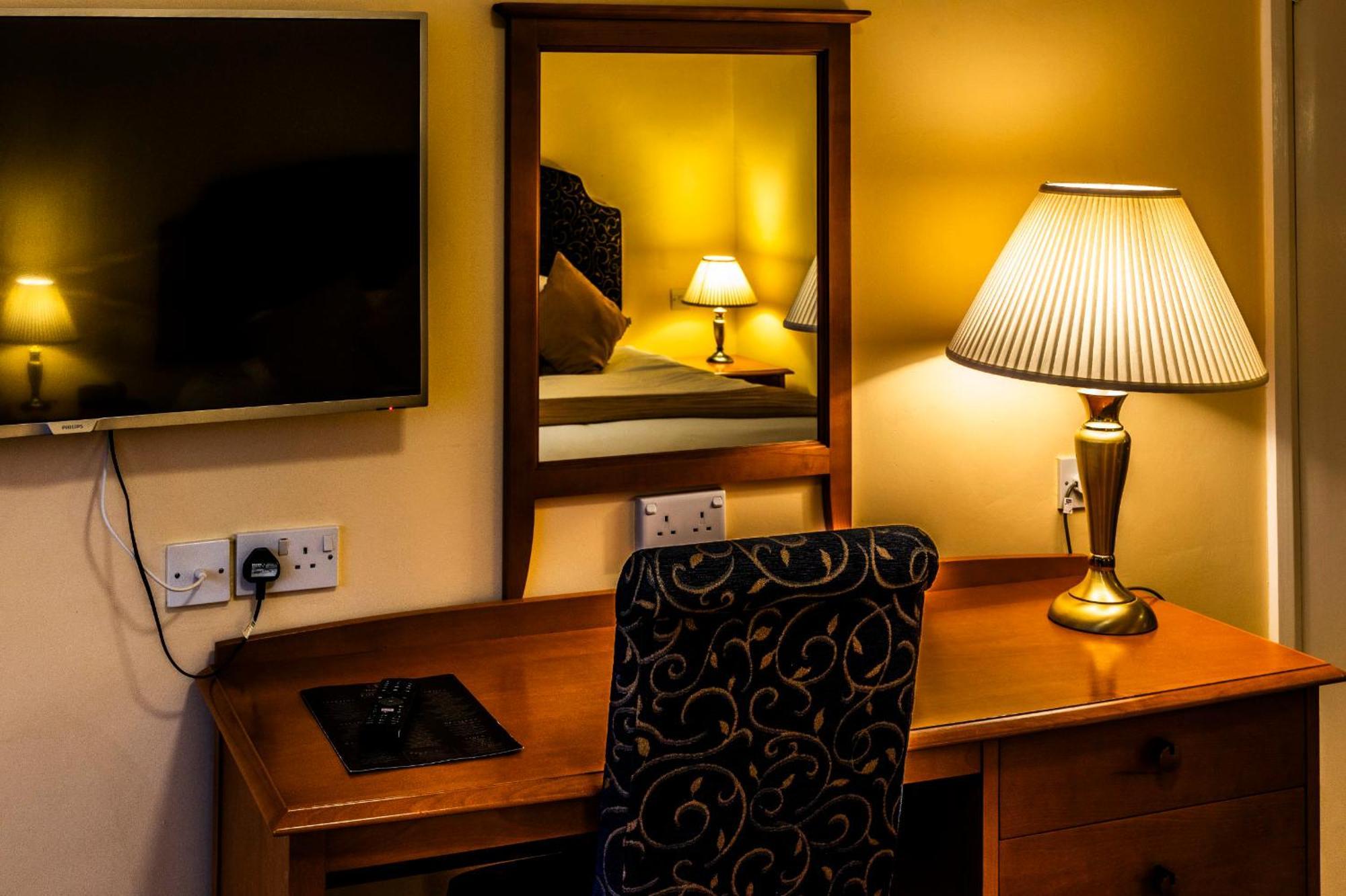 Lounge & Venue Tiverton (Devon)
