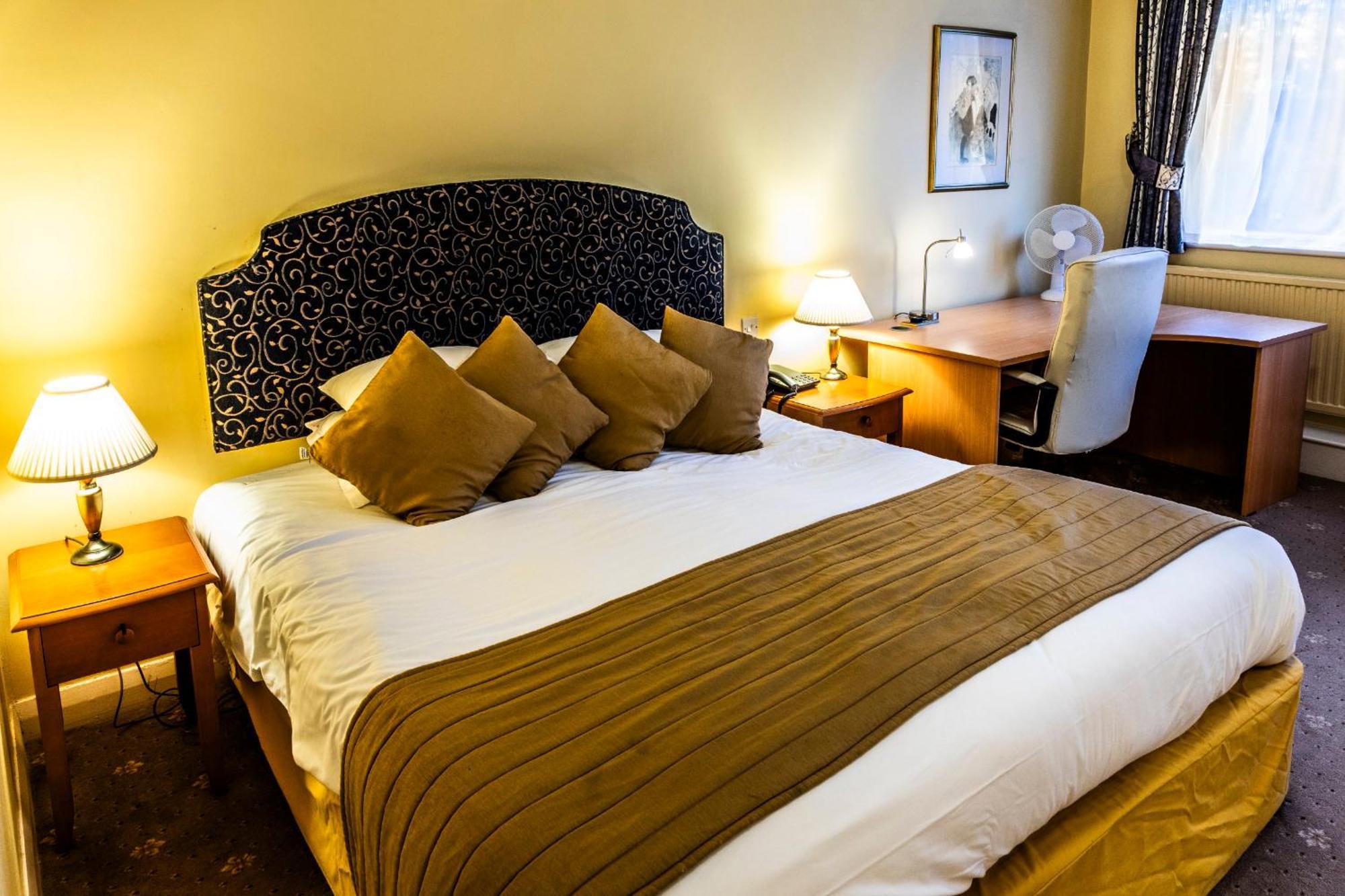 Lounge & Venue Hotel 3*